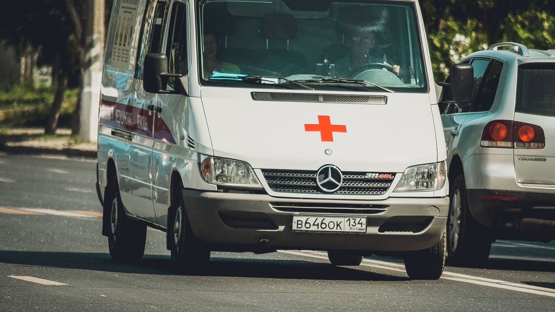 Четыре женщины госпитализированы после ДТП в Волгограде