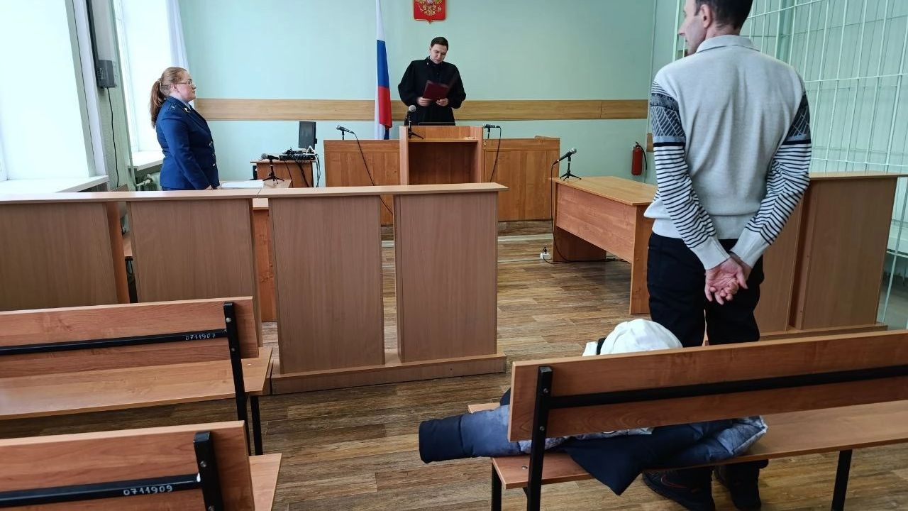 Гинеколога в Удмуртии осудили за взятку и служебный подлог