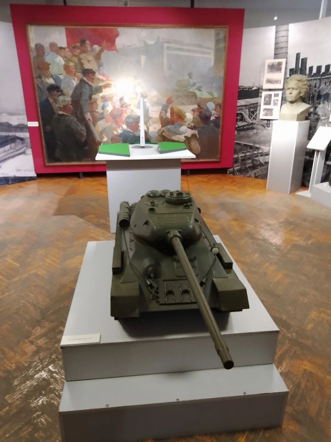 В залах краеведческого музея
