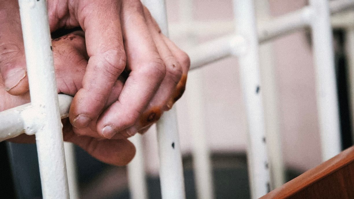 Туалеты довели высокопоставленного чиновника до ареста в Приморье