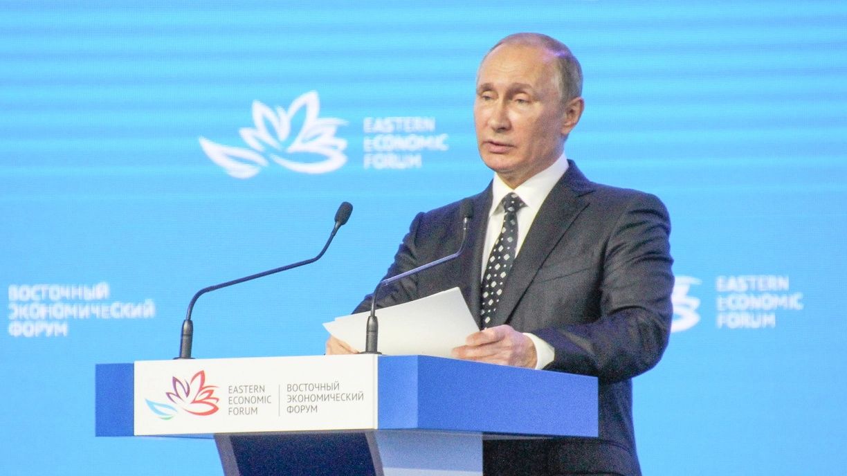 Послание президента запланировано на 12 часов. Сколько именно оно продлится, пока не раскрывается.