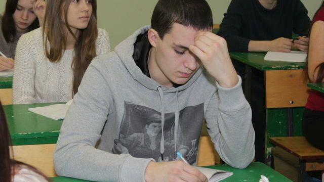 В Перми для четырех школьников из-за религии перенесли сдачу экзамена