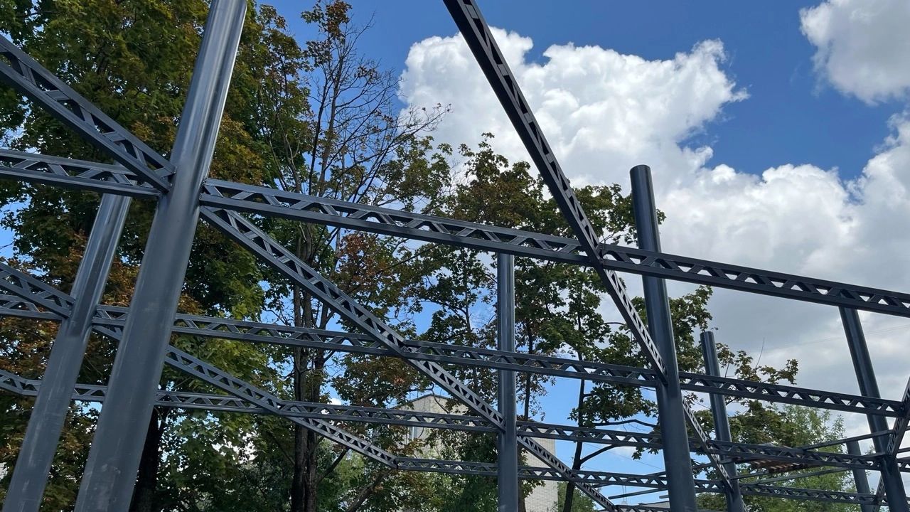 Возле райсуда в Белгороде к августу кардинально обновят сквер