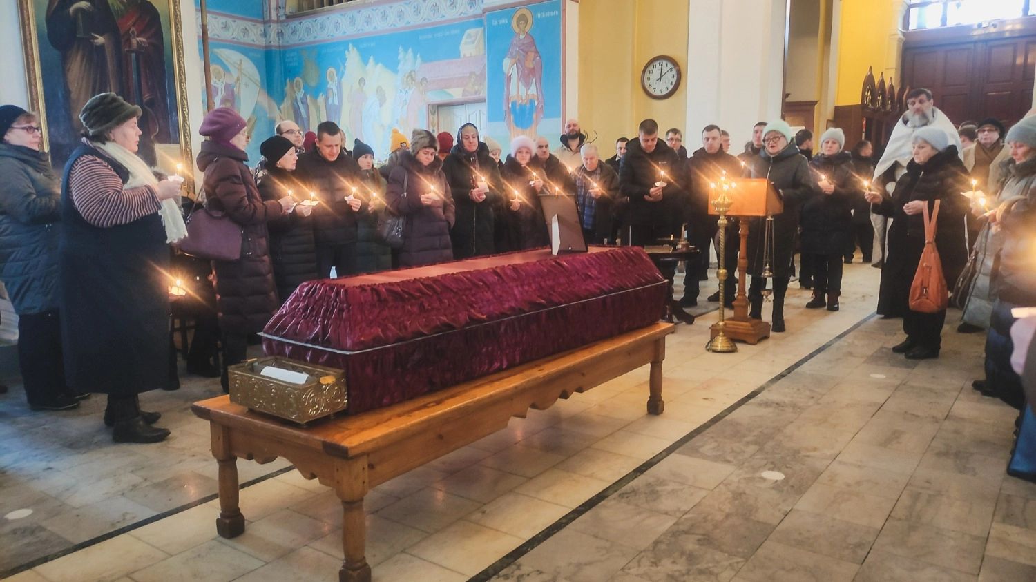 Ставропольцам приходится платить за отпевание умершего