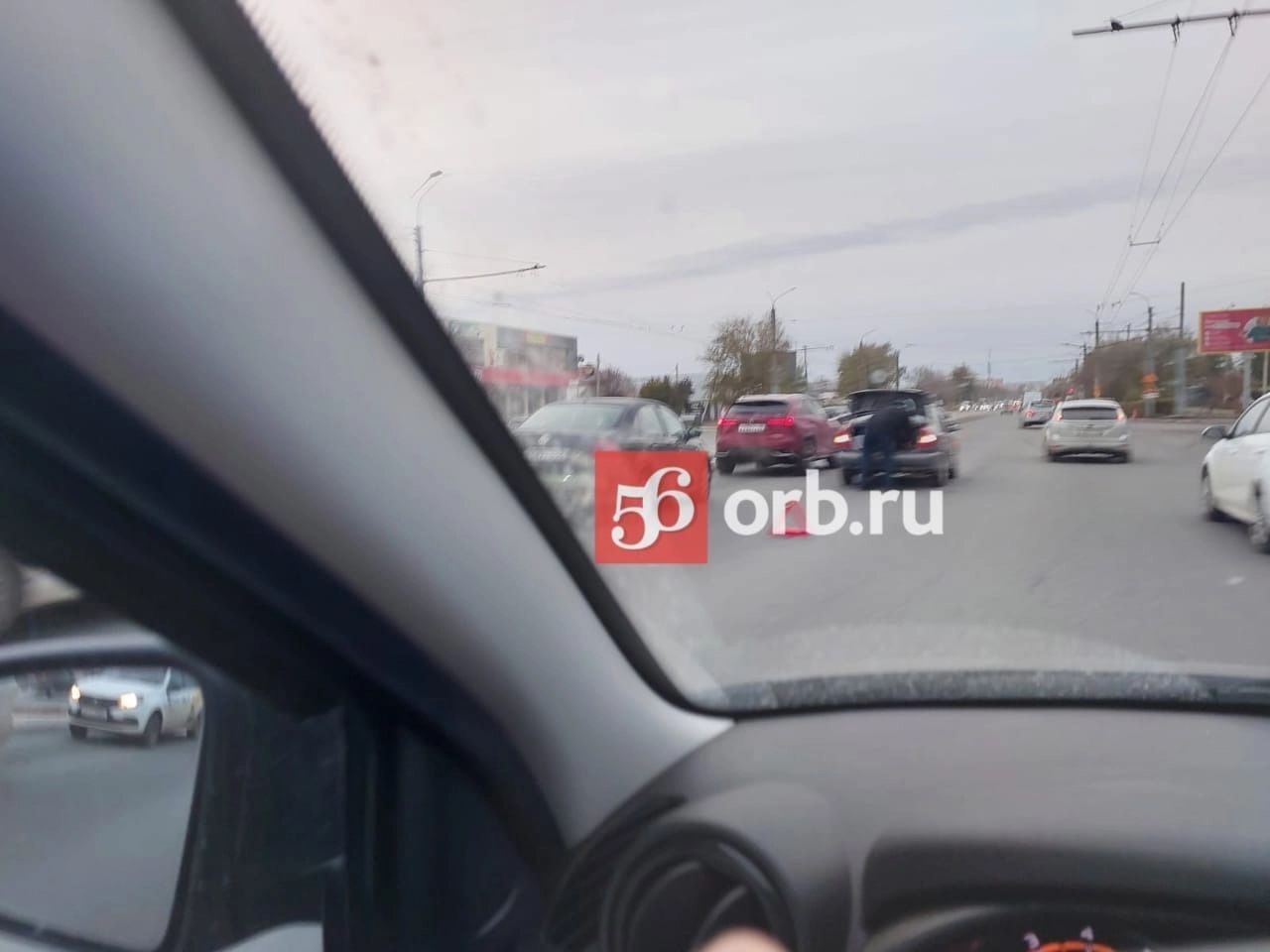 Пробка на дороге 