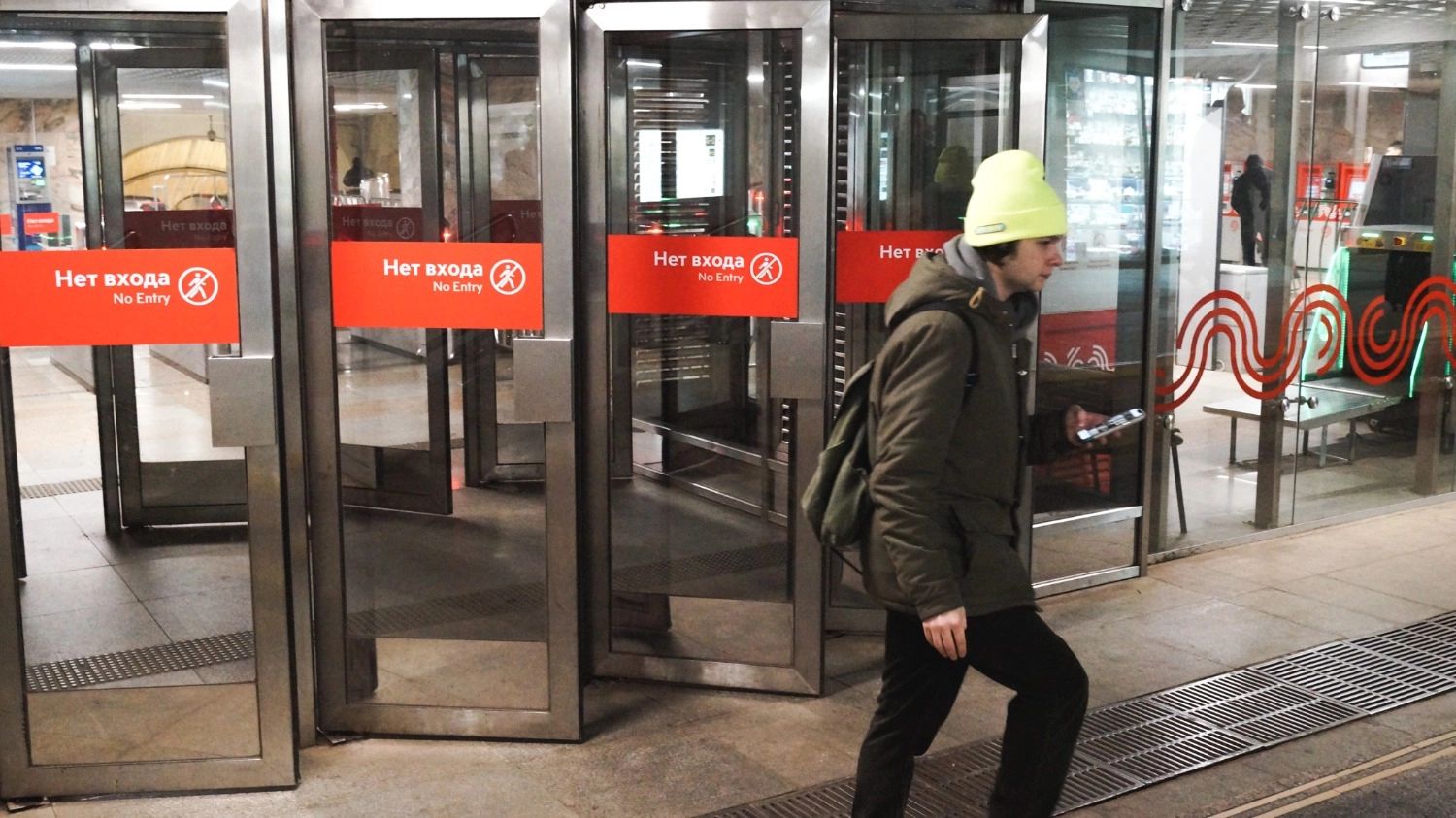 Тем более, что в Москве много времени уходит на дорогу туда и обратно. В итоге пришлось снова менять работу», — подчеркивает Наталья.