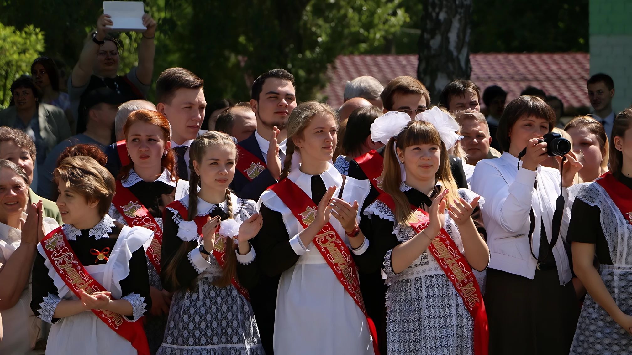 Количество школьных золотых медалистов раскрыли на Ставрополье