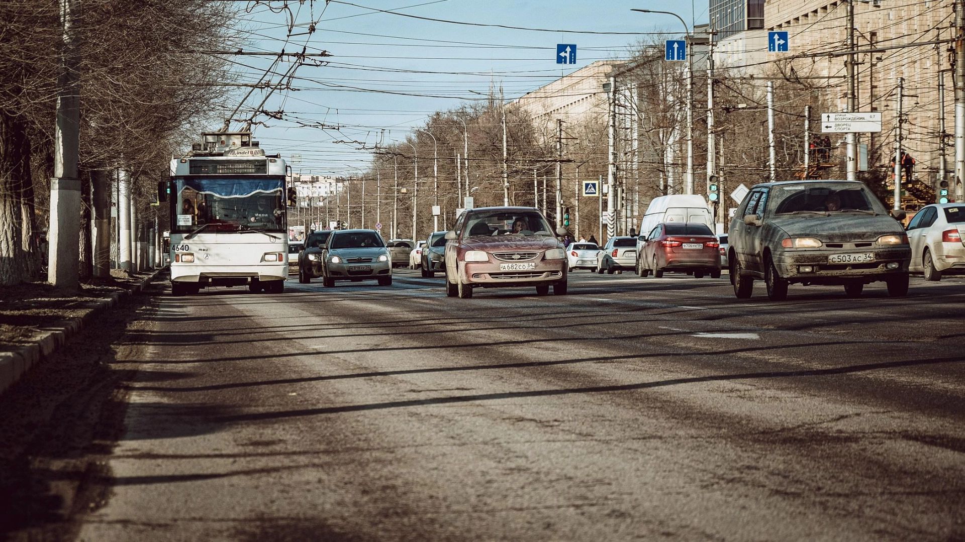 Движение по Марийскому мосту запустили в Волгограде