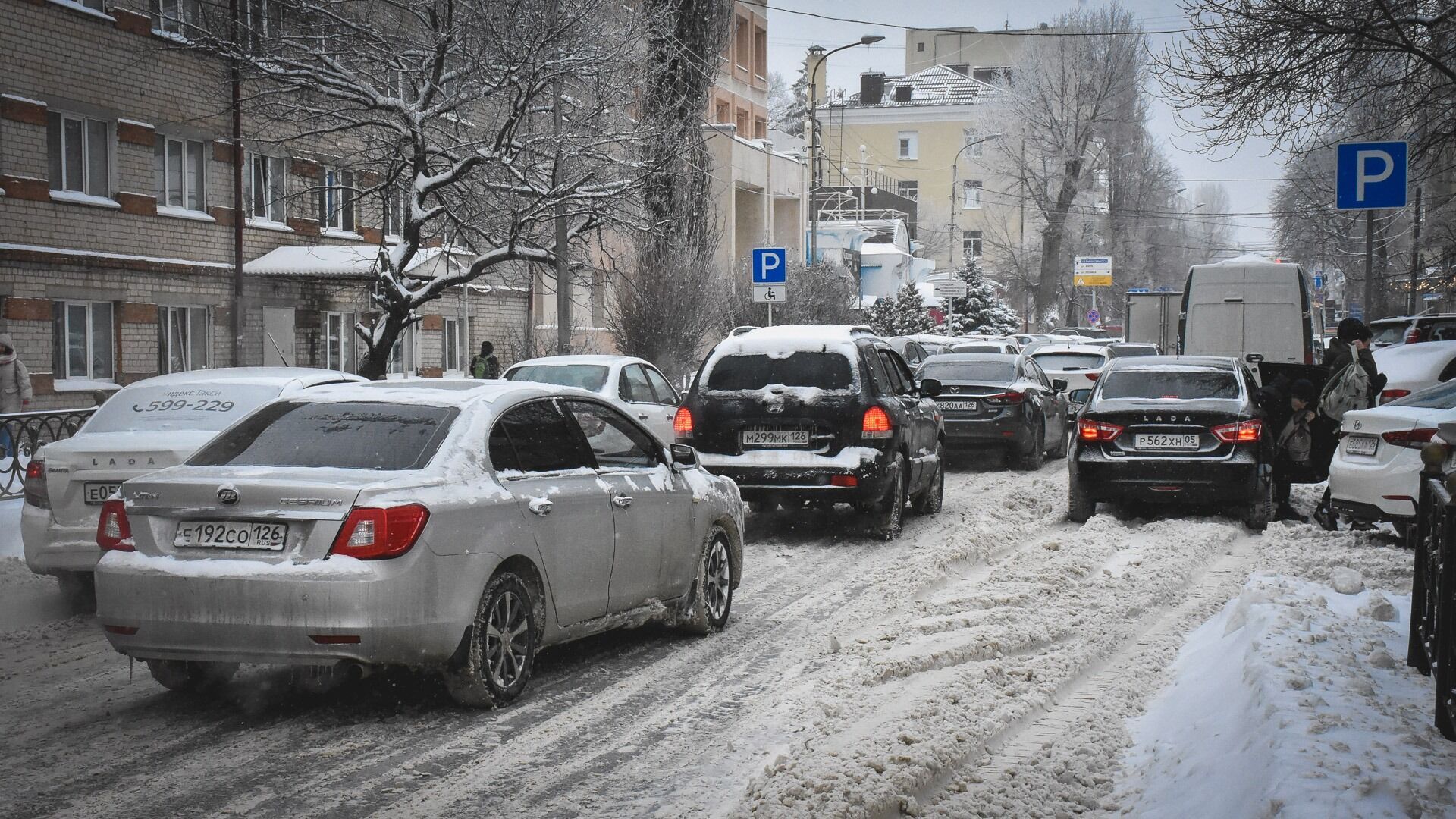 В Тюмени 1 марта весь день будет идти снег