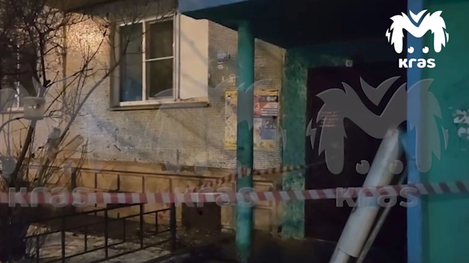 В Красноярске неизвестный взорвал окно пенсионерки