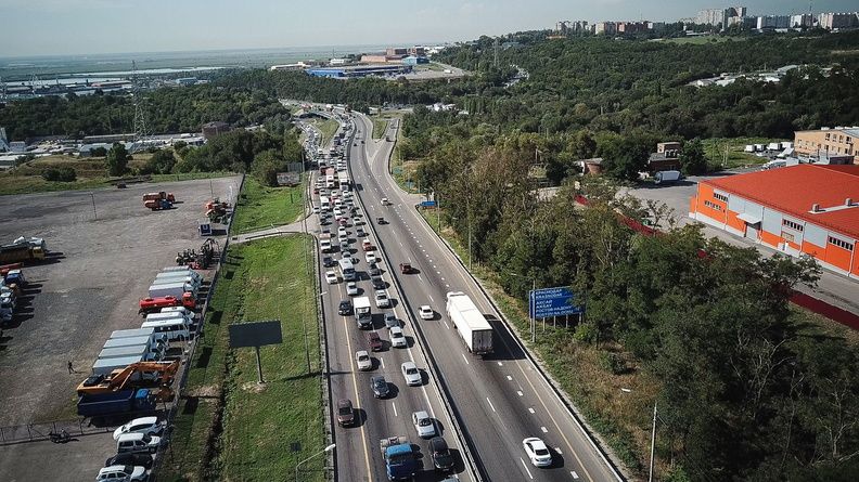 Адские пробки на Восточном шоссе и Северном объезде 31 июля - все спешат на авиашоу