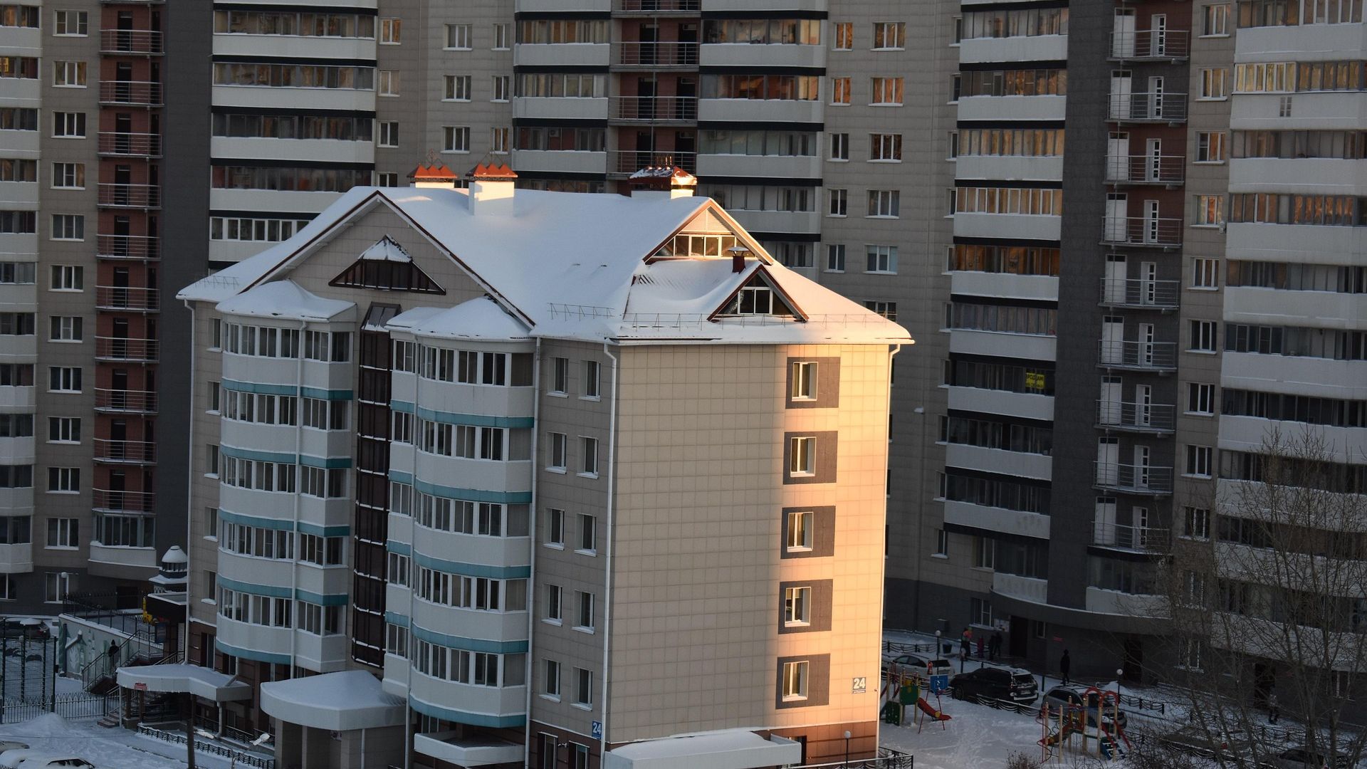 Новостройки Петербурга сбросили в цене в феврале