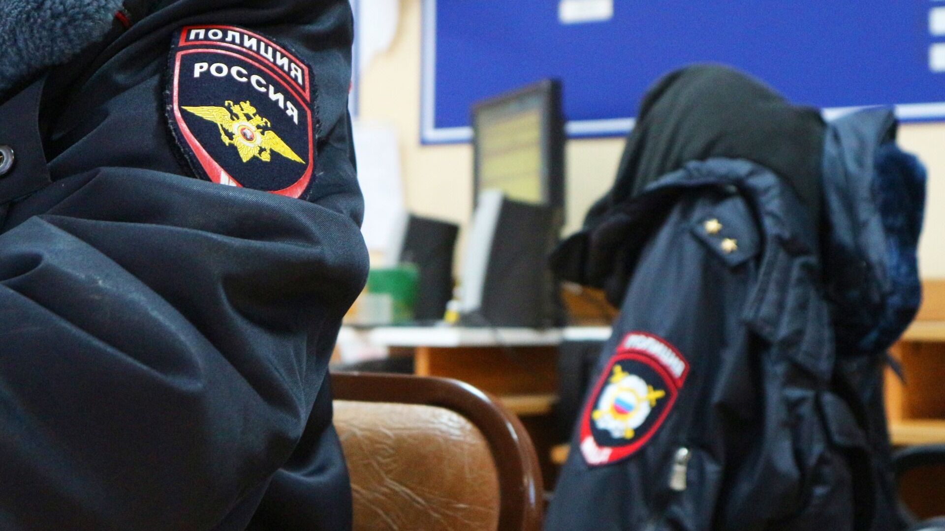 Тюменец гулял по двору в трусах и попал в полицию