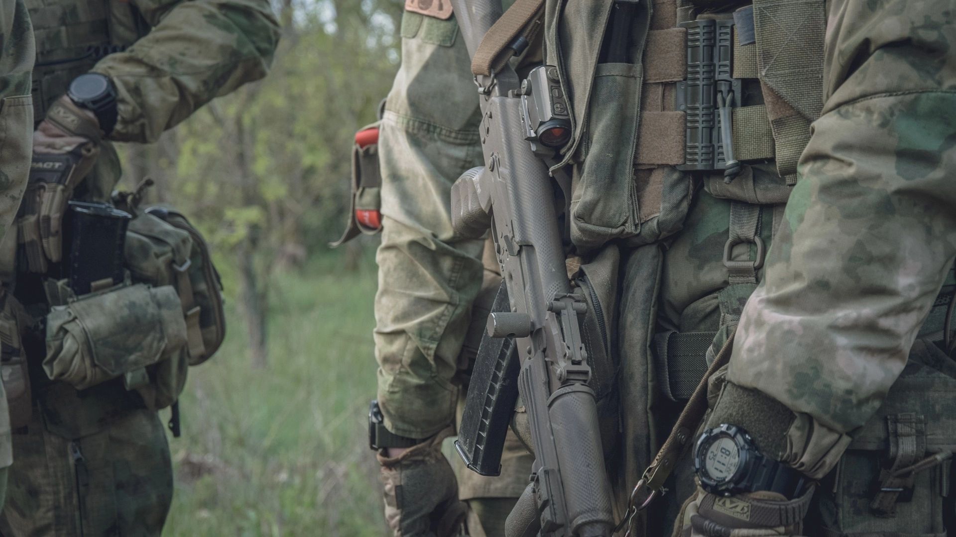 Напряжение вокруг российских границ беспокоит всё больше