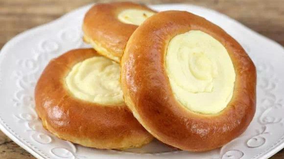 Рецепт на Масленицу — Ватрушки с творогом