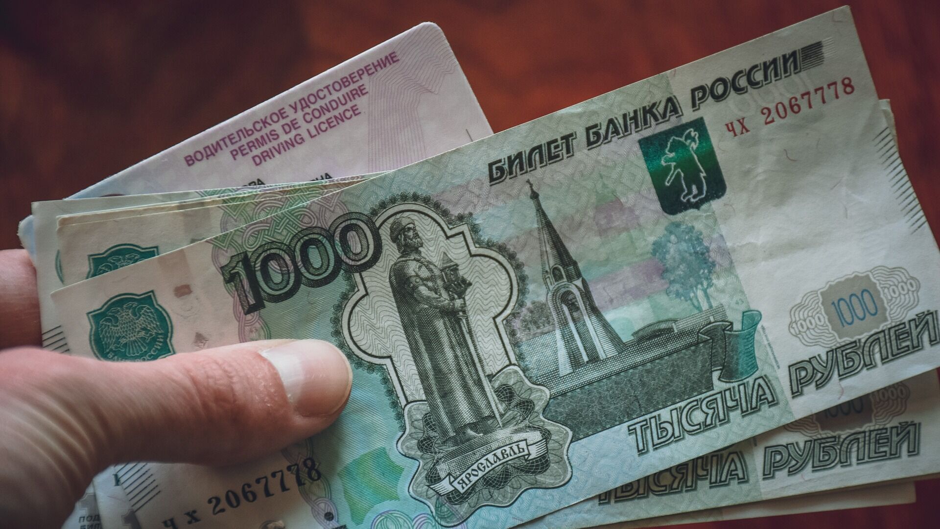 «Отмазаться» не получилось — житель Приморья пойдет под суд за предложение взятки