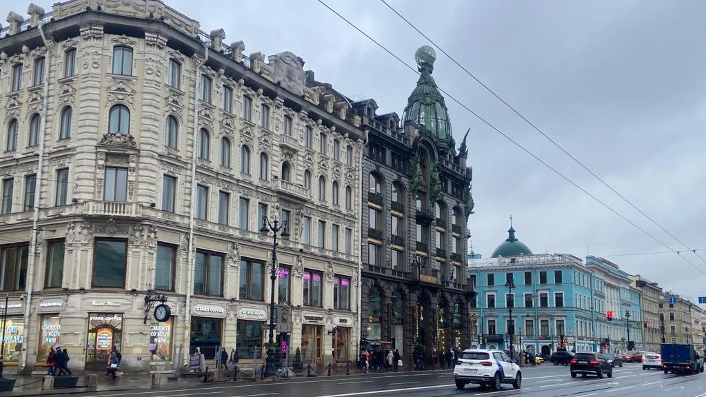 Петербуржцам пообещали дождливый понедельник