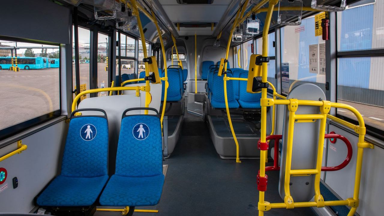 В Петербурге мигрант приставал к 12-летней девочке при поездке в автобусе