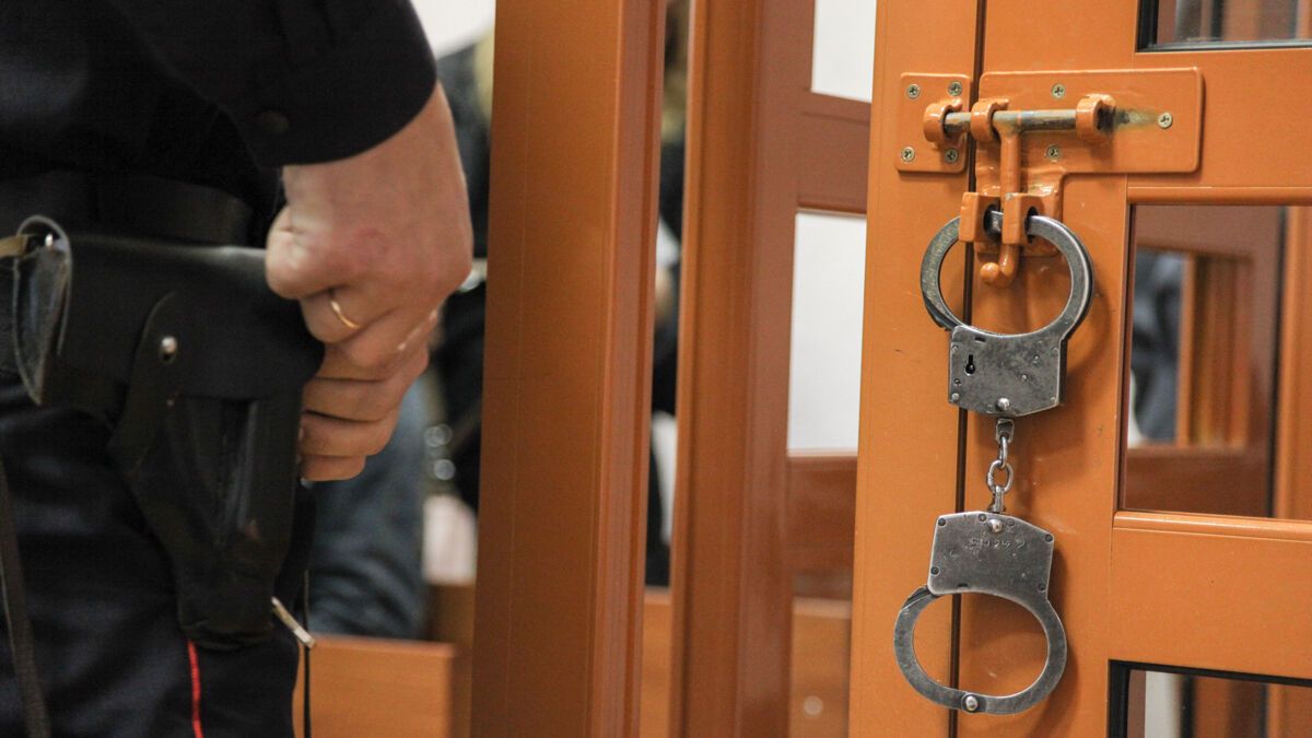 В Перми бывший зэк-мошенник обманул людей на 166 тысяч рублей