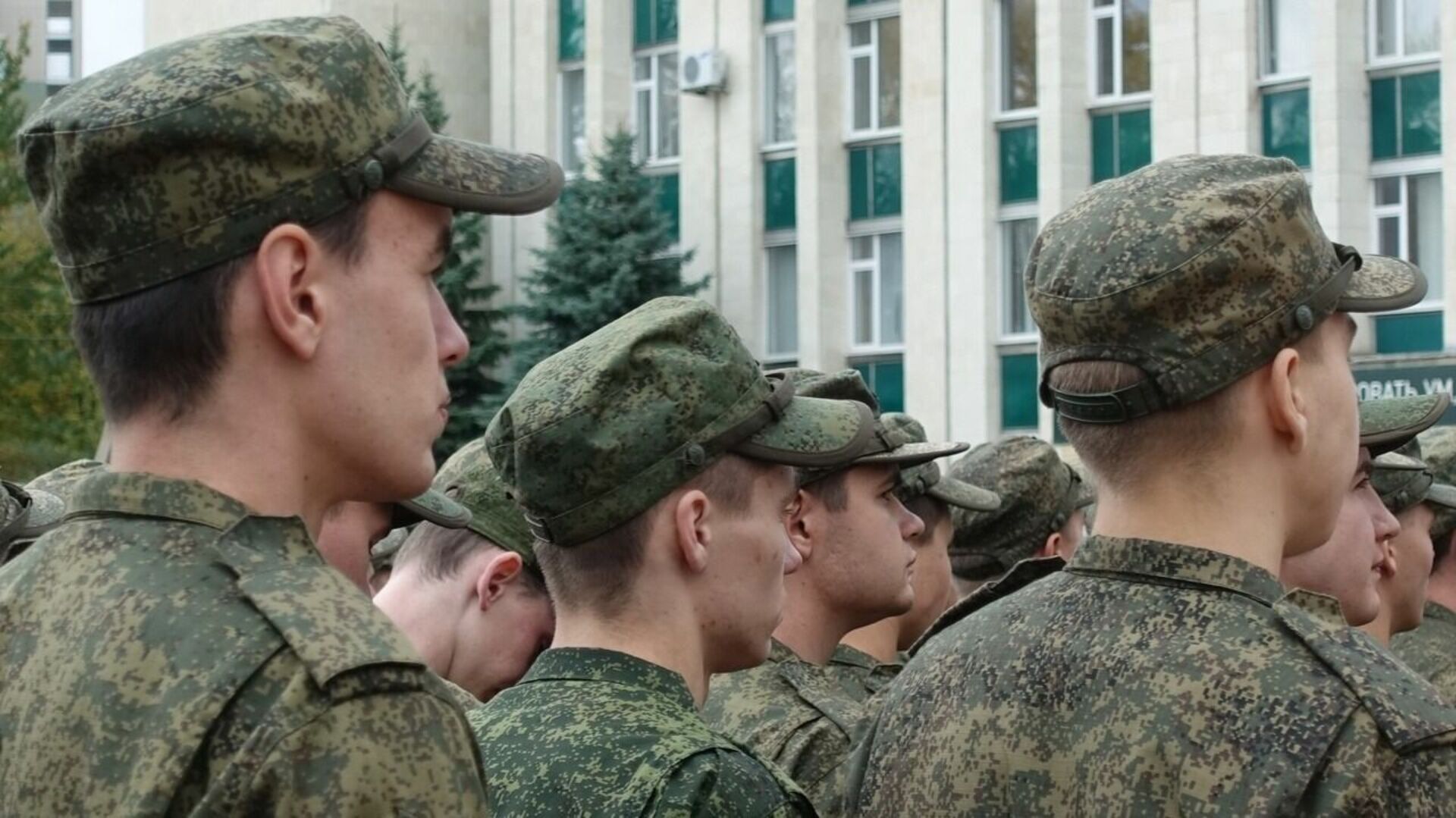 Жители Белгородской области написали 50 тысяч писем для военнослужащих
